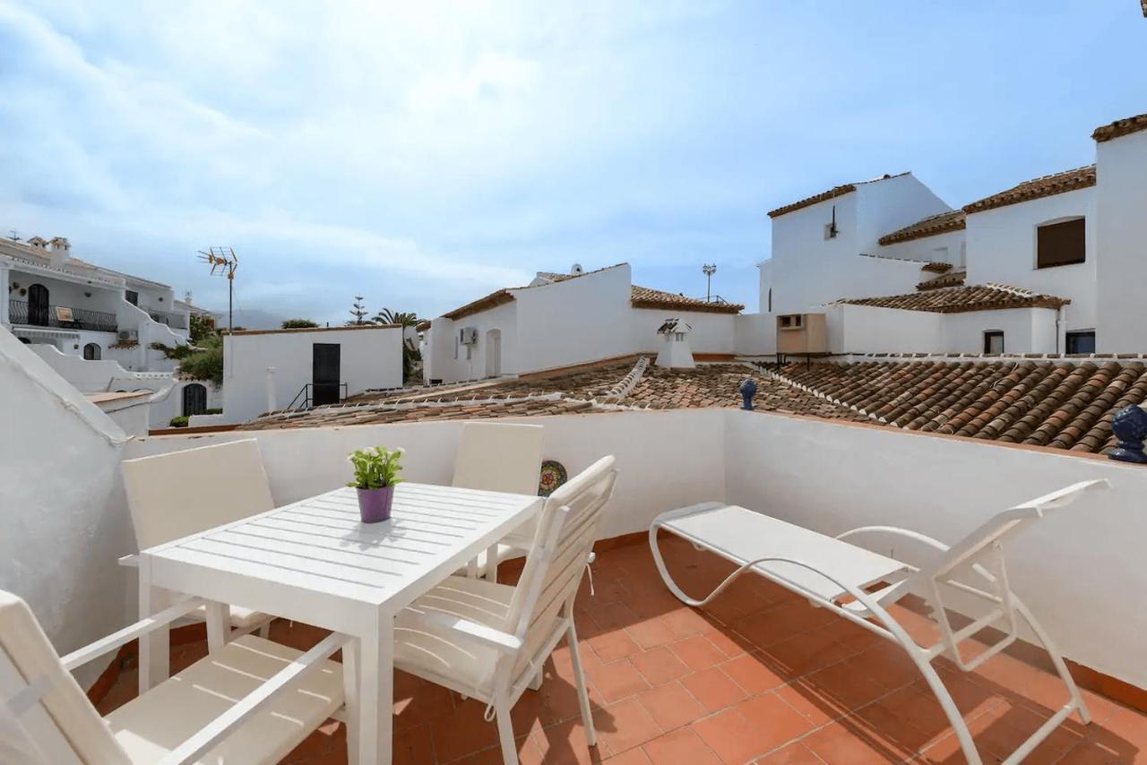 Right By The Pool Area In Capistrano Village! Nerja Exterior foto