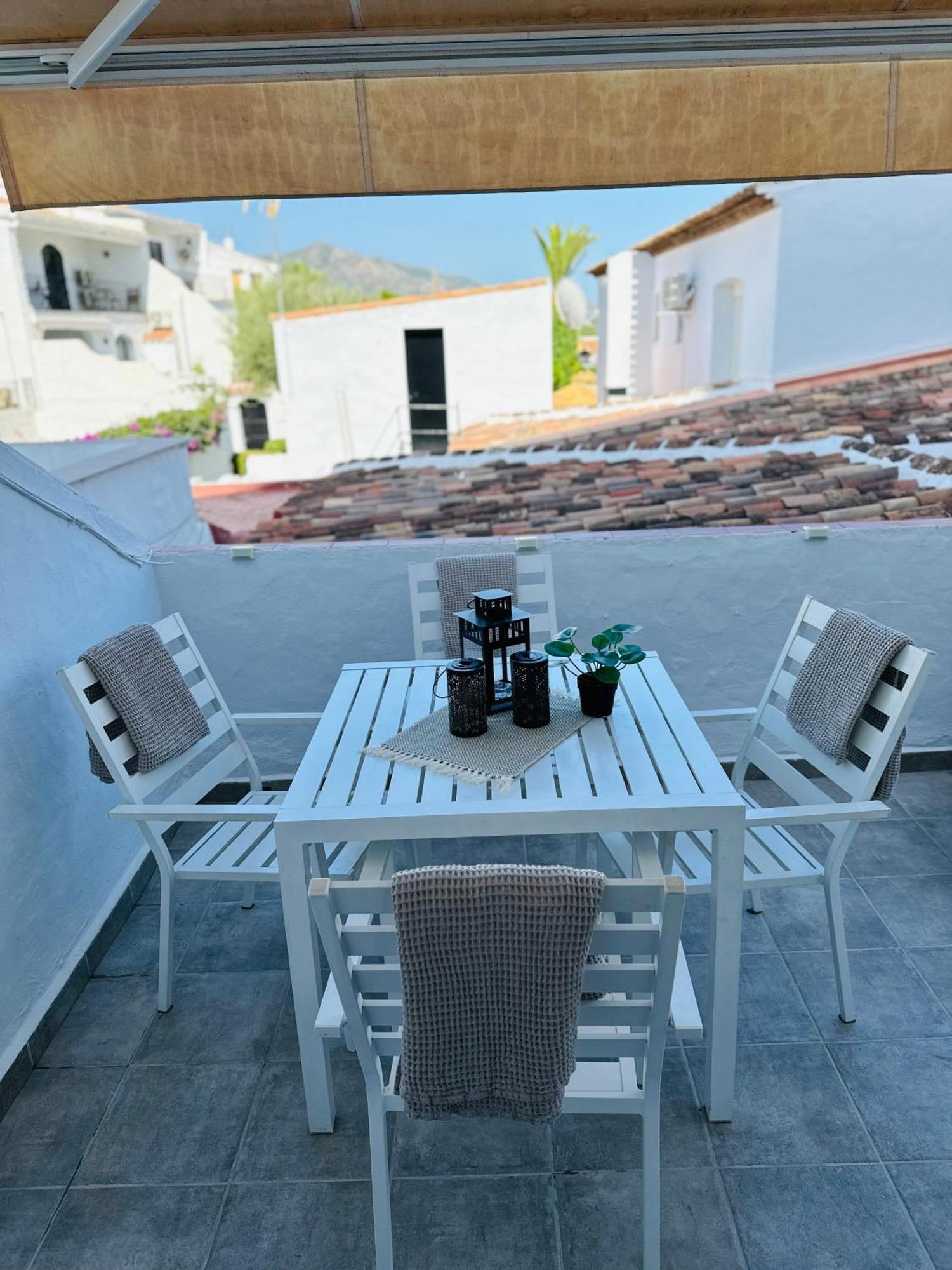 Right By The Pool Area In Capistrano Village! Nerja Exterior foto